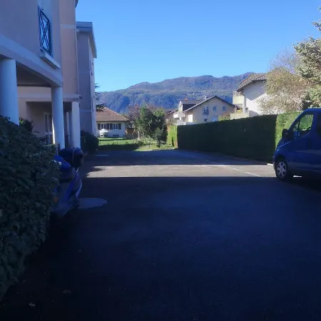Spacieux T2 53 M2 Aix-parc 4* *
